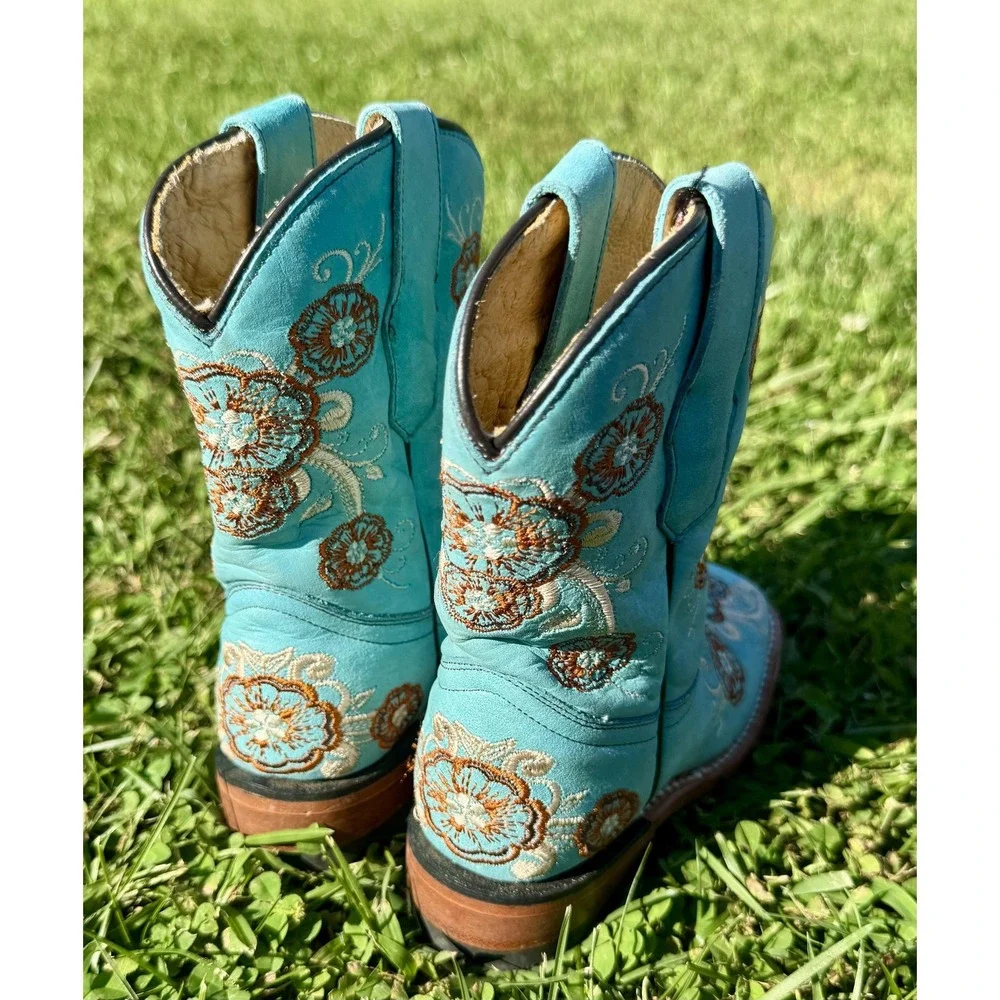 Corral kids western
